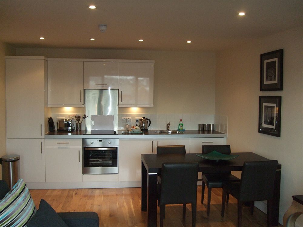 Reading Serviced Apartments Екстер'єр фото